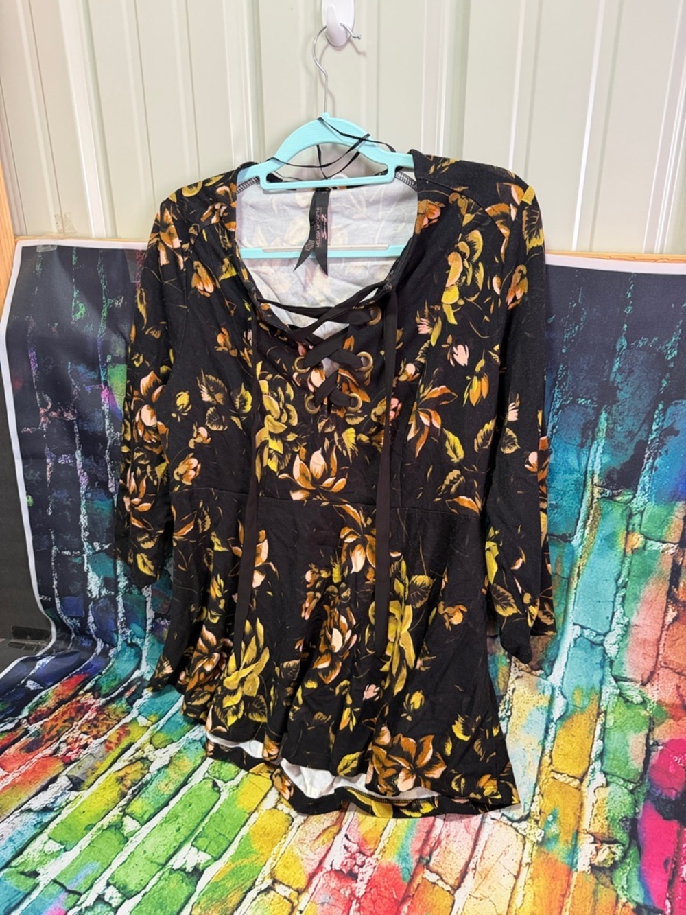 Melissa McCarthy Seven7 Black Floral Lace-Up Blouse size OX